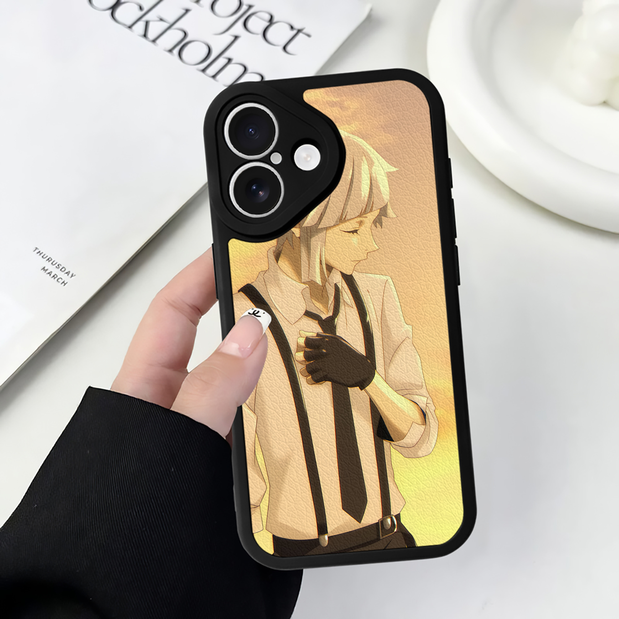（画像用） 文豪ストレイドッグス Bungo Stray Dogs 【iPhone 16シリーズ対応】シリコンスマホケース（レザー調） 材質：シリコン